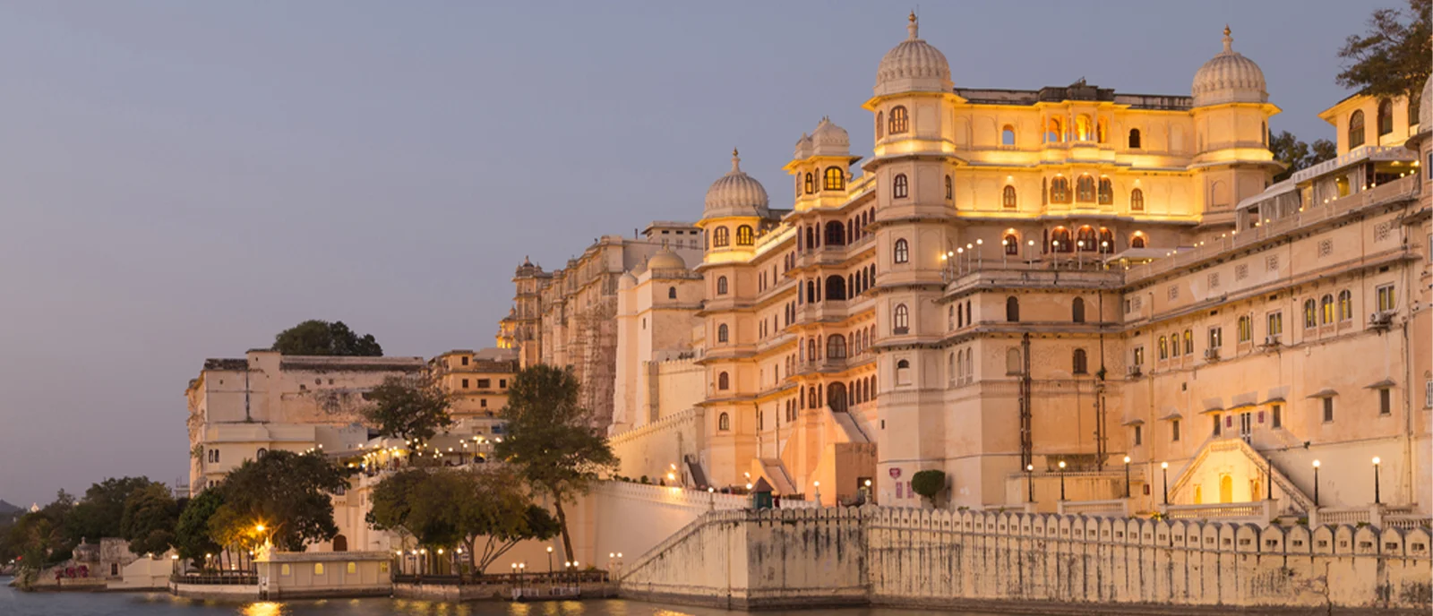 10 Famous Hotels in India Loved by Celebrities & Business Elites